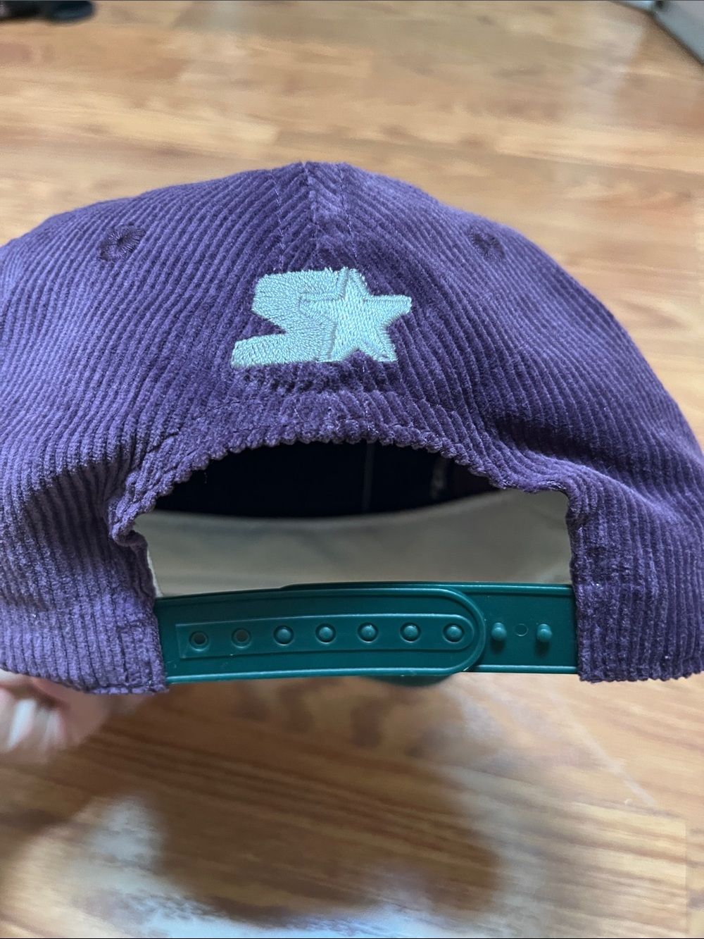 Vintage 90’s Starter Might Ducks colored hat - Picture 3 of 5